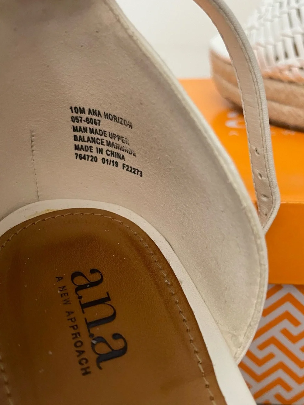 a.n.a woven upper